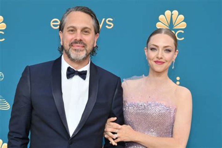 Amanda Seyfried And Thomas Sadoski: Uncovering Their Relationship Secrets
