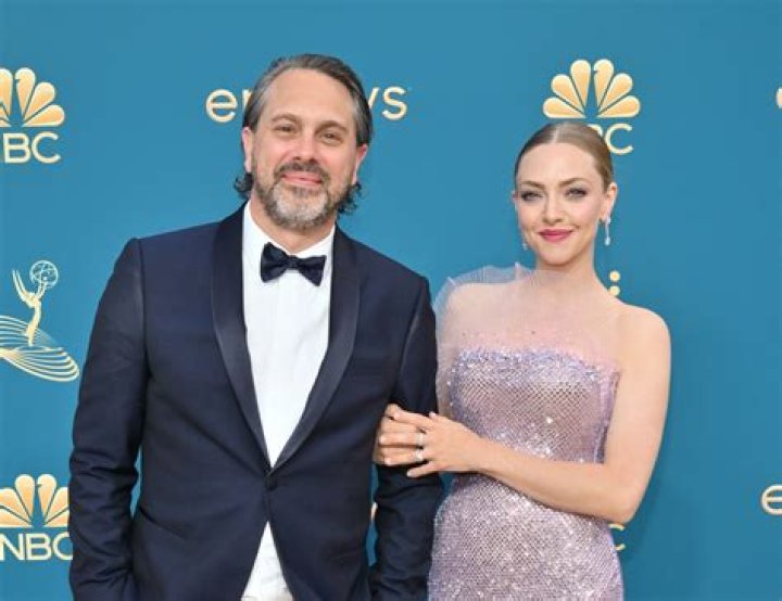Unveiling Amanda Seyfried's Husband: Secrets And Success Revealed