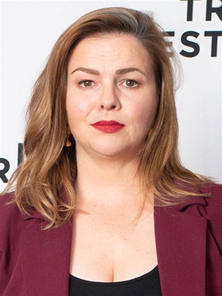 Unveiling The Multifaceted World Of Amber Rose Tamblyn: Insights And Discoveries