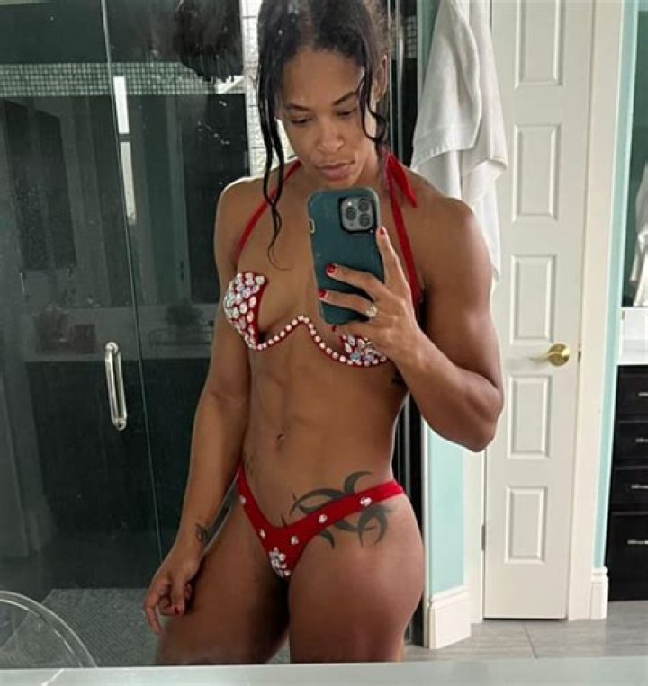 Exploring The Impact Of "bianca Belair Naked" Within The "lins18" Niche