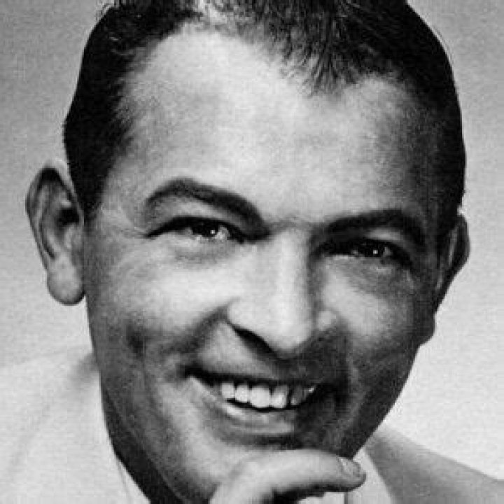 Discover Bobby Helms' Net Worth