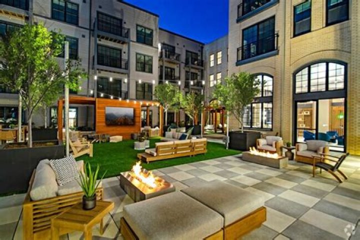 Chris Chandler Of Kennett Square, PA