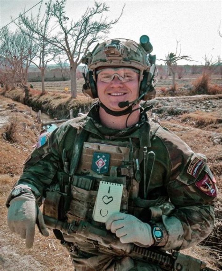 Uncover The Secrets Of Cody Alford's Linebacking Prowess