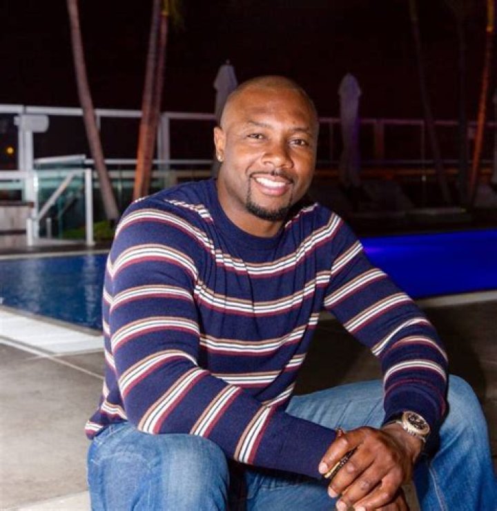 Uncover The Secrets Of Eddie Jackson's Gridiron Mastery