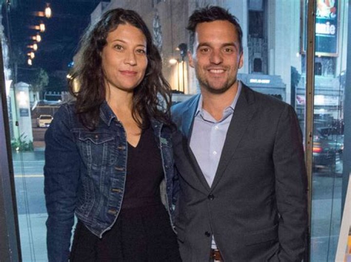 Uncover The Quirks, Dreams, And Impact Of Erin Payne