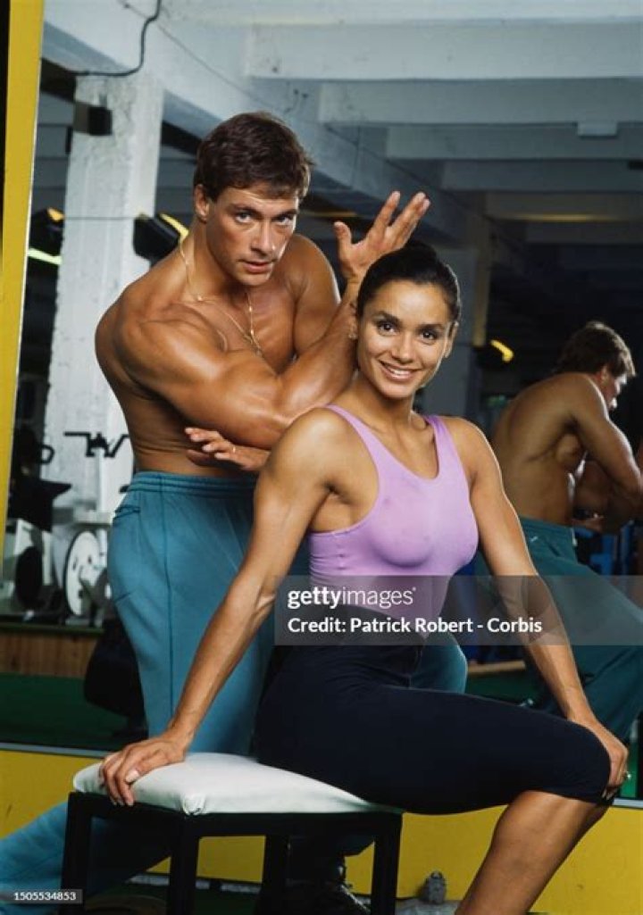 Discover The Art Of Gladys Portugues: Uncovering Hidden Truths