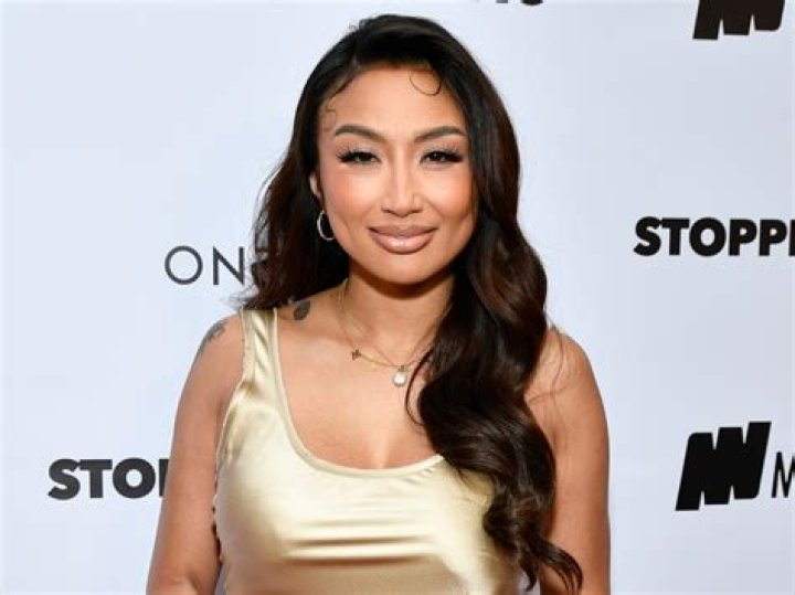 Uncover The Truths And Tales Behind Jeannie Mai's Height And Weight