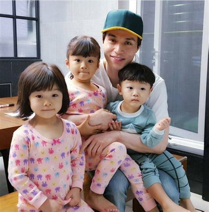 Lee Dong Wook's Decision On Fatherhood Revealed