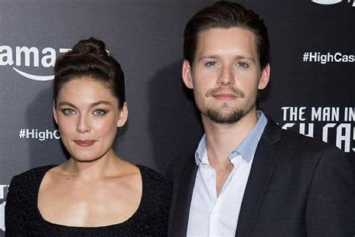 Unveil The Enchanting World Of Luke Kleintank's Wife