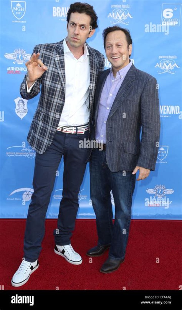 Unveiling The Secrets Of Max Amini's Towering Height