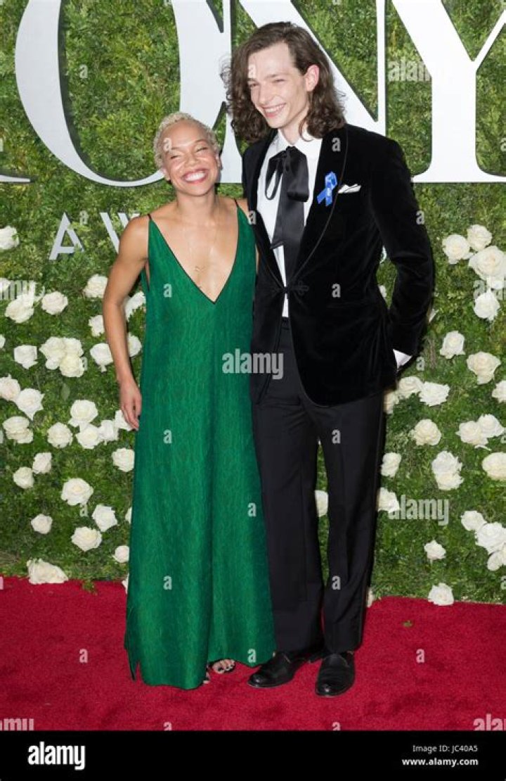 Uncovering The Enigma: Mike Faist's Partner Unveiled