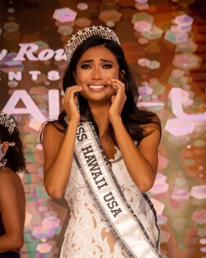 Unveiling Elegance, Intelligence, And Aloha Spirit