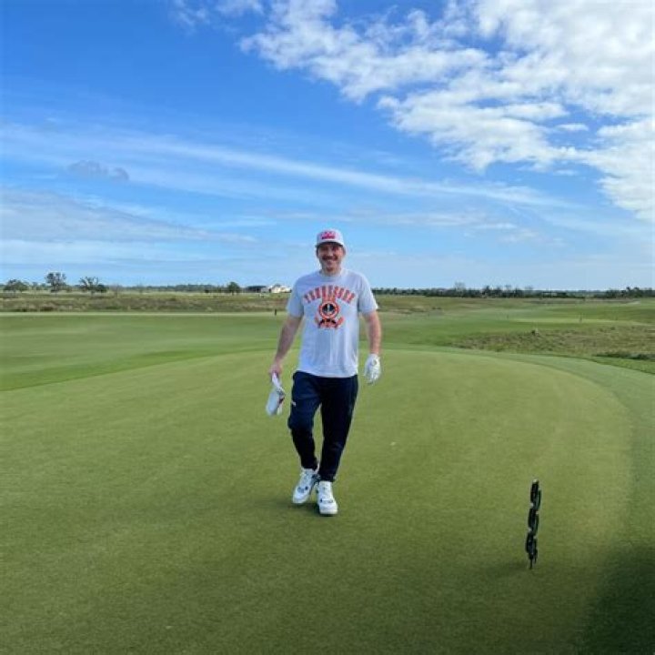 Unveiling The Secrets: Morgan Wallen's Weight Transformation