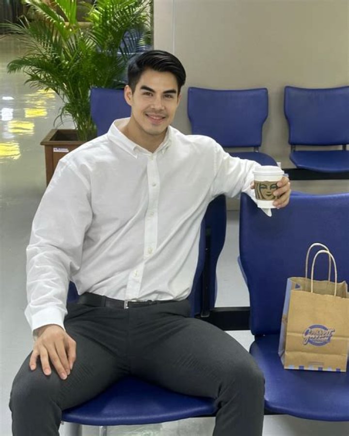 Uncover The Brilliance Of Nawin Wannvong: A Trailblazing Software Engineer