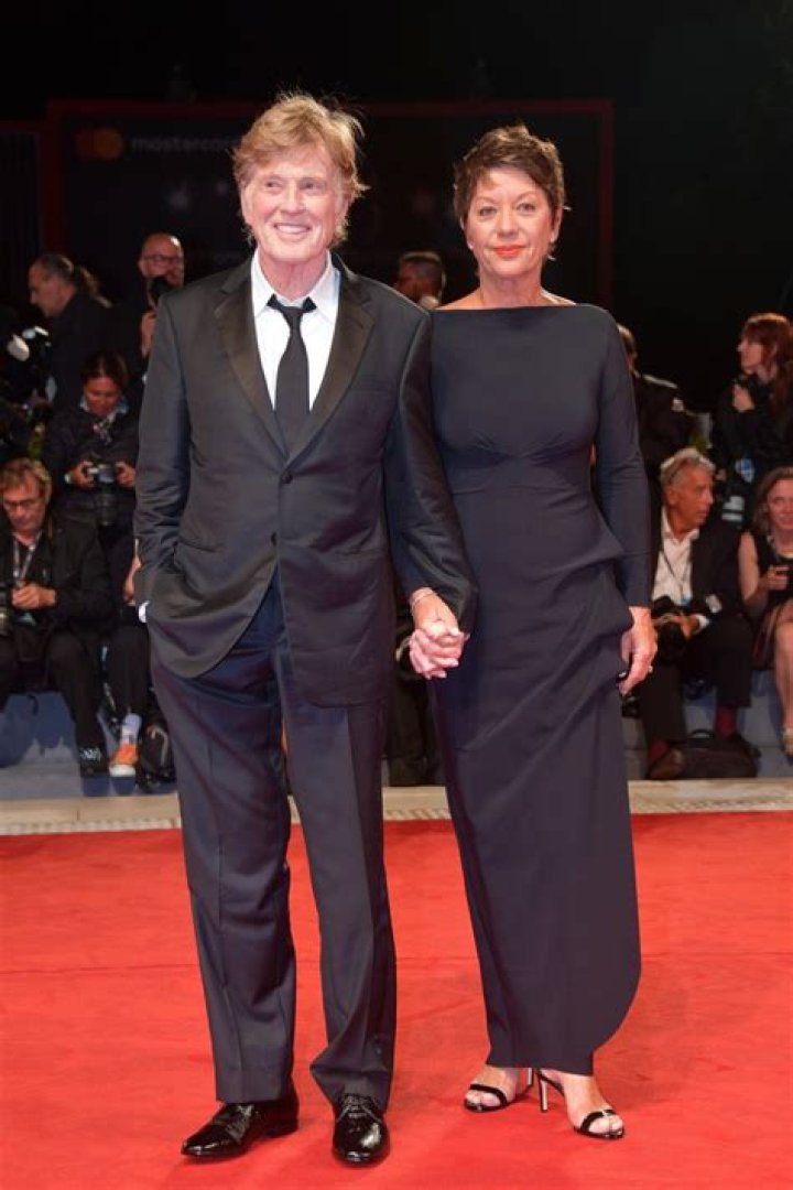 Discover The Bold And Provocative Art Of Sibylle Szaggars