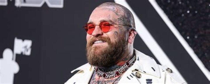 Dive Into The Ethereal Soundscapes Of "Teddy Swims" Genre