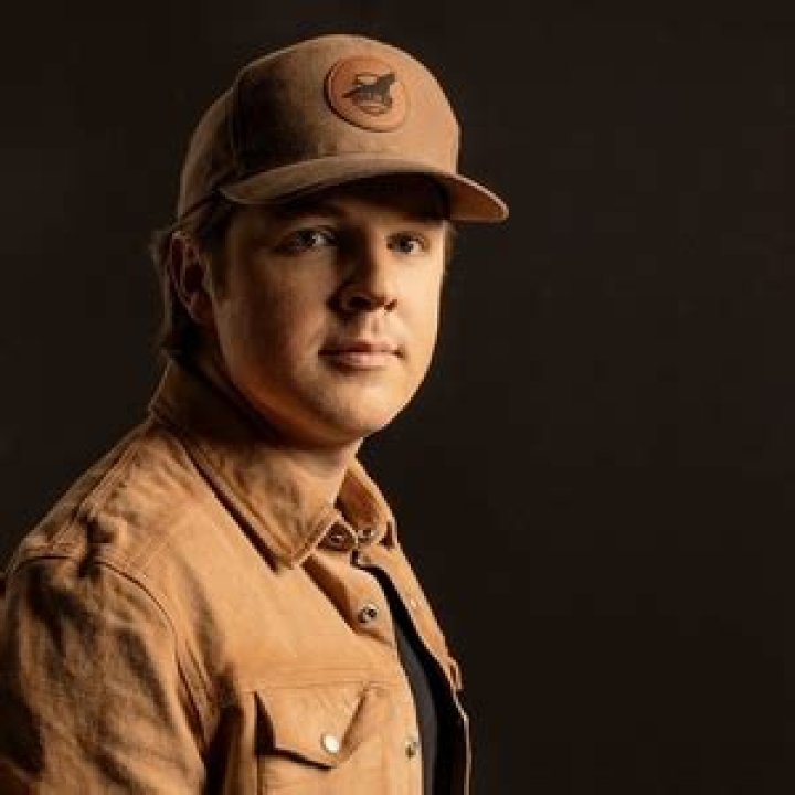 Unveiling The Enigmatic World Of Travis Denning: Music, Stories, And Impact