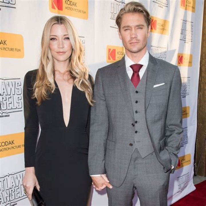 Unveil The Identity And Impact Of Chad Kroeger's Wife