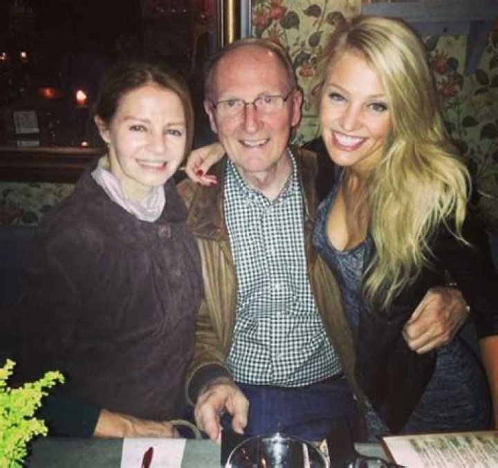 Unveiling The Expertise And Influence Of Zulma Aponte Shimkus In Journalism